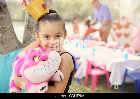 Cute little girl, Alice au pays des merveilles Mad Hatters Tea party theme Banque D'Images