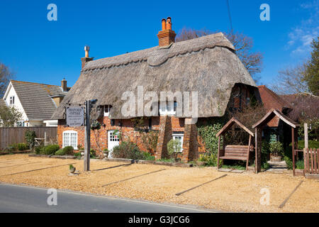 Chaumière à Brockenhurst, New Forest, Hampshire, Royaume-Uni Banque D'Images