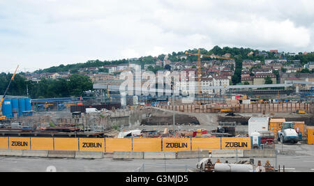 Stuttgart, Allemagne. 13 Juin, 2016. La construction de l'emplacement de l'plusieurs milliards d'euros projet ferroviaire Stuttgart 21 à Stuttgart, Allemagne, 13 juin 2016. Photo : BERND WEISSBROD/dpa/Alamy Live News Banque D'Images