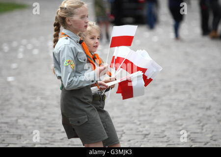 Kwidzyn, Pologne 13e, juin 2016 Président de la Pologne Andrzej Duda répond aux résidents de Kwidzyn. Le Président est venu à Kwidzyn pour remercier les électeurs pour l'élection présidentielle dans les élections de l'an dernier. Credit : Michal Fludra/Alamy Live News Banque D'Images