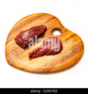 Steaks de viande de kangourou crus isolated on a white background studio. Banque D'Images