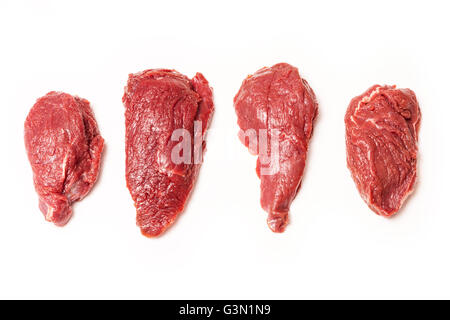 Steaks de viande de kangourou crus isolated on a white background studio. Banque D'Images