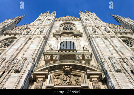 L'Italie, Lombardie, Milan, Piazza Duomo, la cathédrale détail Banque D'Images