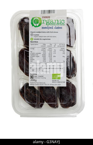 Bac en plastique de 200 g pack de Tesco Medjool dates Bio Banque D'Images