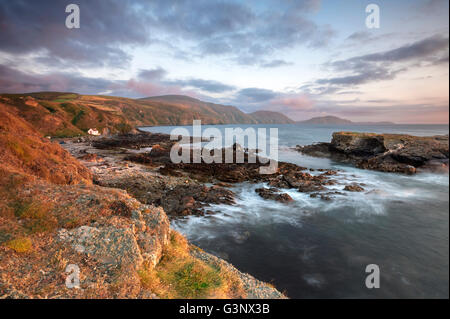 Niarbyl Bay au coucher du soleil, Dalby, Île de Man Banque D'Images