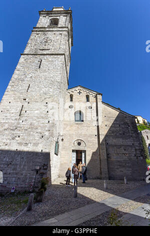 L'Italie, la Lombardie, le lac de Côme, Bellagio, basilique San Giacomo Banque D'Images