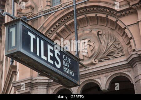 600x600 Cafe, Bar et Bistro Sign, St Andrew Square, Édimbourg, Écosse, Royaume-Uni Banque D'Images