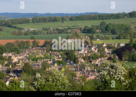 Vue sur la ville et le paysage Cotswold, Chipping Campden, Cotswolds, Gloucestershire, Angleterre, Royaume-Uni, Europe Banque D'Images