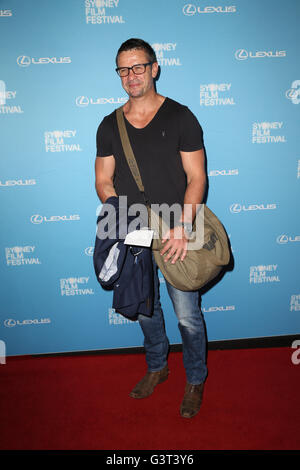 Sydney, Australie. 14 juin 2016. Les célébrités sont arrivés sur le tapis rouge à la 63ème Festival du film de Sydney pour le messie, première mondiale suivie par le sang père, Australian Premiere. En Photo : l'acteur Matt ctiver. Crédit : Richard Milnes/Alamy Live News Banque D'Images