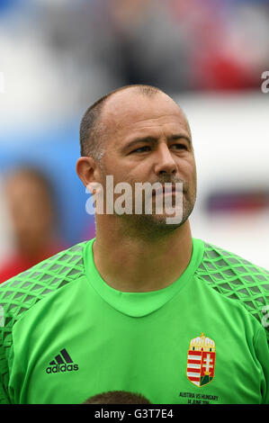 Gabor Kiraly (Hongrie) ; 14 juin 2016 - Football : UEFA Euro France 2016, Groupe F, l'Autriche 0-2 la Hongrie au Nouveau Stade de Bordeaux, Bordeaux, France. (Photo par aicfoto/AFLO) Banque D'Images