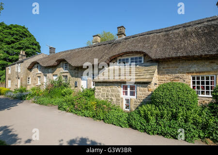 Chaumières dans le Derbyshire Buxton de village Banque D'Images