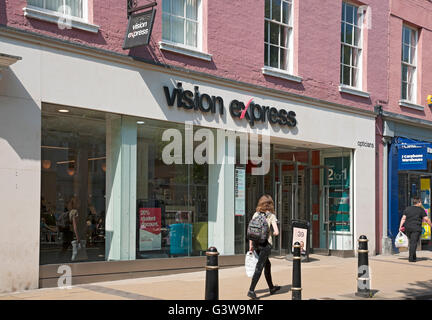 Vision Express opticien opticiens boutique boutique extérieur York North Yorkshire Angleterre Royaume-Uni GB Grande-Bretagne Banque D'Images