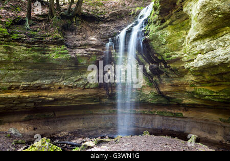 En tannerie Falls Munising Michigan est l'une des nombreuses chutes d'eau à Pictured Rocks National Lakeshore dans la haute péninsule du Michigan Banque D'Images