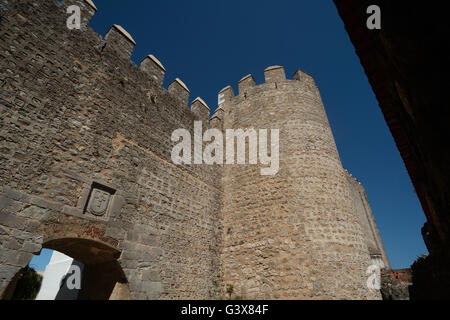 L'entrée du château de Serpa, Alentejo, Portugal Banque D'Images