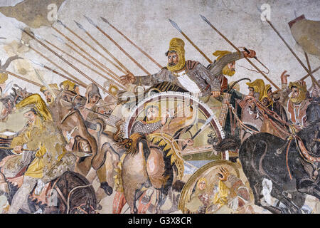 Naples. L'Italie. Mosaïque d'Alexandre, (ca. 120 avant J.-C.), détail de Darius III, roi de Perse. Museo Archeologico Nazionale di Napoli. Banque D'Images