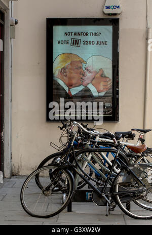 Londres, Royaume-Uni - 15 juin 2016 : référendum britannique de l'affiche. Une affiche pour la campagne de demeurer en Europe a une assez forte et d'actualité commentaire social au sujet de leur position. Banque D'Images