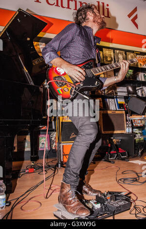 Rome, Italie. 15 Juin, 2016. performance live de l'italien ' ' après heures de groupe de rock pour la présentation de leur dernier CD : FOLFIRI FOLFOX ou Crédit : Manuel Bianconi/Alamy Live News Banque D'Images