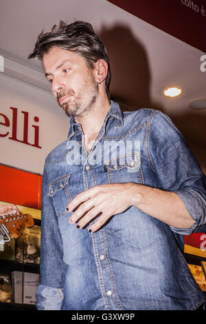 Rome, Italie. 15 Juin, 2016. performance live de l'italien ' ' après heures de groupe de rock pour la présentation de leur dernier CD : FOLFIRI FOLFOX ou Crédit : Manuel Bianconi/Alamy Live News Banque D'Images