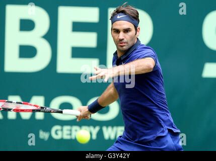 Halle, Rhénanie du Nord-Westphalie, Allemagne. 16 Juin, 2016. Gerry Webber open de tennis. Roger Federer (SUI) : Action de Crédit Plus Sport Images/Alamy Live News Banque D'Images