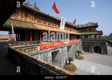 Meridian Gate, la citadelle de Hue, Vietnam, Asie du Sud, Asie Banque D'Images