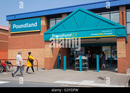 Imperial Retail Park, Thames, Gravesend Banque D'Images