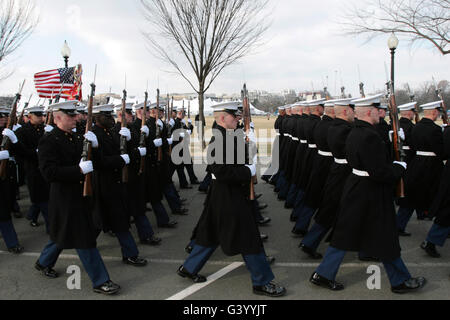 Marines participent à l'élection présidentielle de 2009 défilé inaugural. Banque D'Images