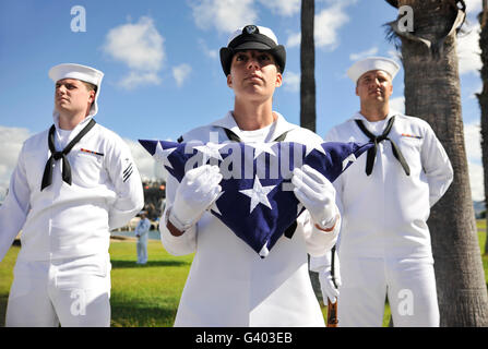 Les membres de la Joint Base Harbor-Hickam Pearl Récompenses et Garde de cérémonie. Banque D'Images