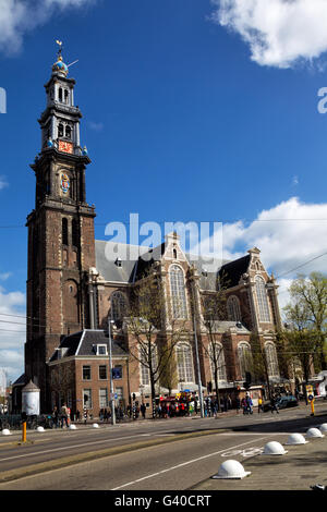 La Westerkerk ou Église Occidentale dans le centre-ville d'Amsterdam, Pays-Bas. Banque D'Images