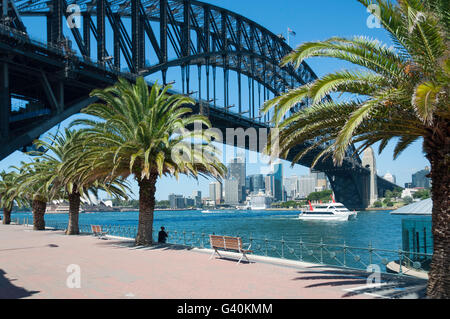 Sydney Harbour Bridge de Milsons Point, Sydney, New South Wales, Australia Banque D'Images