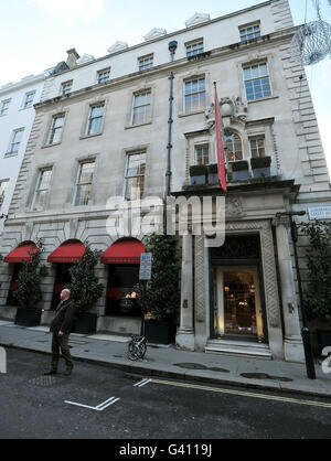 L'entrée principale de Garrard les bijoutiers dans Albemarle Street Mayfair centre de Londres. Banque D'Images