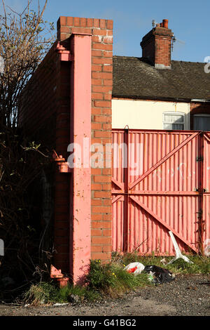 Vue générale sur le site de l'ancienne demeure du Stoke City football Club, le Victoria Ground. Utilisé par le club de 1878 à 1997 quand le club a déménagé au stade actuel Britannia. La région n'est pas utilisée, sauf comme voie de circulation pour les résidents locaux Banque D'Images