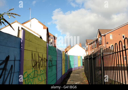 Vue générale sur le site de l'ancienne demeure du club de football de Coventry City, Highfield Road. Utilisé par le club de 1899 à 2005 lorsque le club a déménagé à l'arène Ricoh actuelle. La région est maintenant le site d'un développement résidentiel Banque D'Images