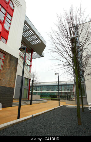 Vue générale du site de l'ancienne demeure du club de football d'Arsenal, stade Highbury. Utilisé par le club de 1913 à 2006 quand le club a déménagé au stade Emirates voisin. Le site est maintenant un développement résidentiel Banque D'Images