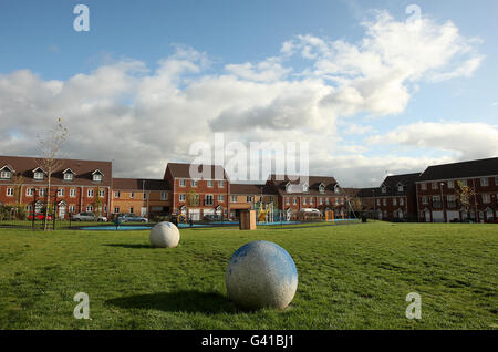 Vue générale sur le site de l'ancienne demeure du club de football de Coventry City, Highfield Road. Utilisé par le club de 1899 à 2005 lorsque le club a déménagé à l'arène Ricoh actuelle. La région est maintenant le site d'un développement résidentiel Banque D'Images