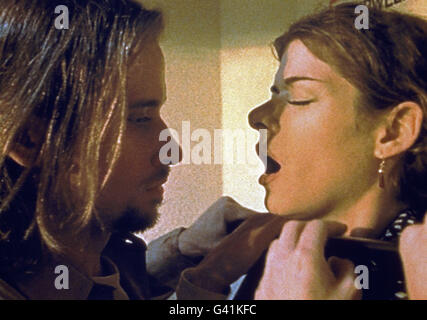 Proie, aka : proie - Gefährliche Spezies, Fernsehserie, USA 1998, acteurs : Roger Howarth, Debra Messing Banque D'Images