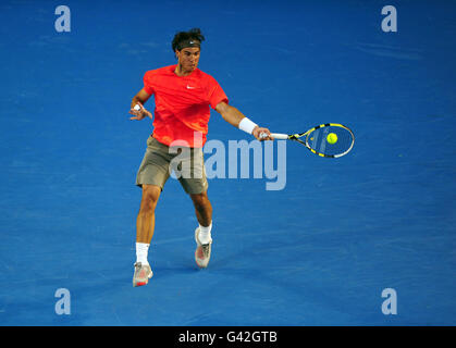 Rafael Nadal d'Espagne en action contre David Ferrer d'Espagne pendant le dixième jour de l'Open d'Australie 2011 à Melbourne Park à Melbourne, en Australie. Banque D'Images