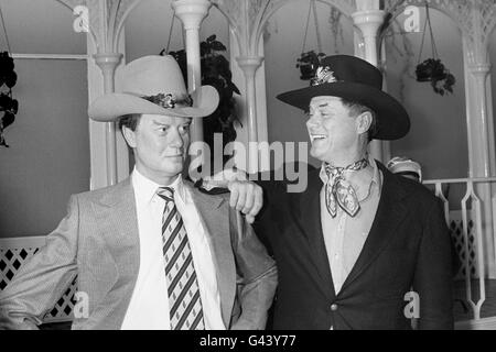 Télévision - Larry Hagman 'Madame Tussaud' Photocall - Londres Banque D'Images