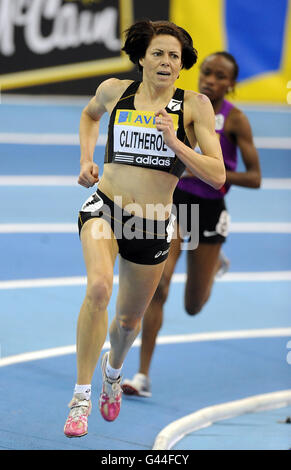 Helen Clitheroe, en Grande-Bretagne, en action pendant les 3000 mètres Banque D'Images