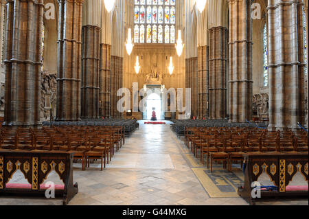 Vue depuis le loft Organ vers la Great West Door dans le centre de Londres de l'abbaye de Westminster. Banque D'Images