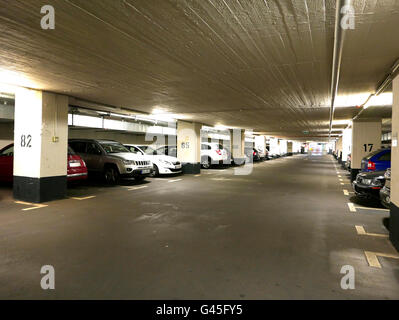 Europe Allemagne garage parking souterrain Banque D'Images