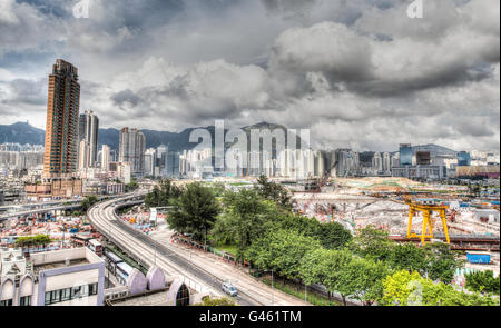 Vue aérienne du chantier de construction à l'ancien aéroport de Kai Tak à Hong Kong où les nouveaux logements sociaux seront construits. Banque D'Images