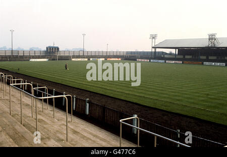 Vue générale sur Brunton Park, où se trouve le Carlisle United Football Club. Banque D'Images