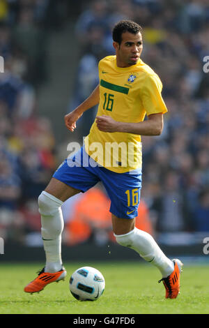 Football - International friendly - Ecosse v Brésil - Emirates Stadium. Sandro, Brésil Banque D'Images