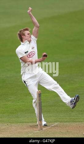 Cricket - amical - Premier jour - le Nottinghamshire contre Surrey - Trent Bridge. Matthew Dunn, Surrey Banque D'Images