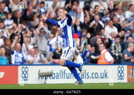 Football - Barclays Premier League - Birmingham City / Sunderland - St Andrew's.Craig Gardner, de Birmingham City, célèbre le deuxième but de son équipe. Banque D'Images