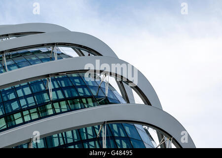 Singapour - 9 décembre : jardins à l'extérieur du dôme de la Baie le 9 décembre 2014 à Singapour. Le dôme est une 125 f Banque D'Images