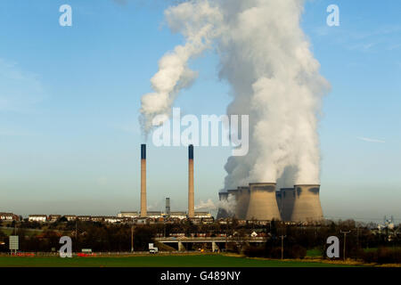 Centrale électrique de Ferrybridge.Vue générale sur la centrale électrique de Ferrybridge dans le West Yorkshire Banque D'Images