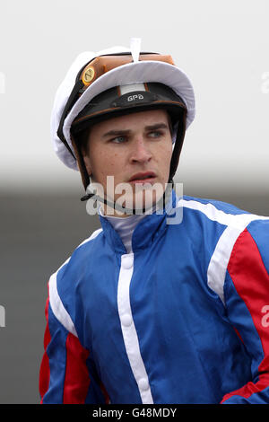 Courses hippiques - Cheltenham Festival week - Southwell Racecourse.Nicky Mackay, Jockey Banque D'Images