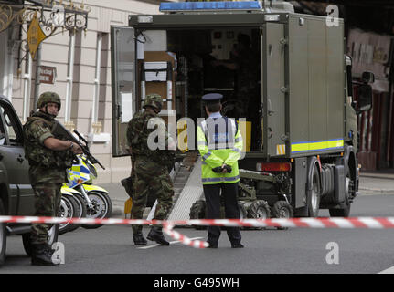 L'armée irlandaise stock neutralisation de bombes Banque D'Images