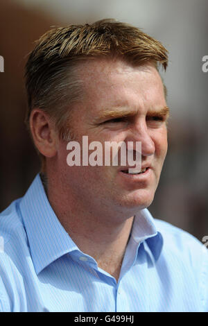 Football - npower football League One - Southampton v Walsall - St Mary's Stadium.Dean Smith, directeur de Walsall Banque D'Images